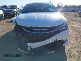 2015 Chrysler 200 Limited with VIN 1C3CCCAB8FN538189, listed as a IAAI auction lot 41750361 with 155,532 mi miles. Bid and sale history available at carsss.com. Image 12.