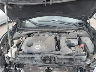 2013 Nissan Maxima SV z VIN 1N4AA5AP3DC844165, wystawiony jako IAAI lot #42244988 z przebiegiem 105 937 mil mil oraz . Historia ofert i sprzedaży dostępna na DreamBid. Obrazek 10.