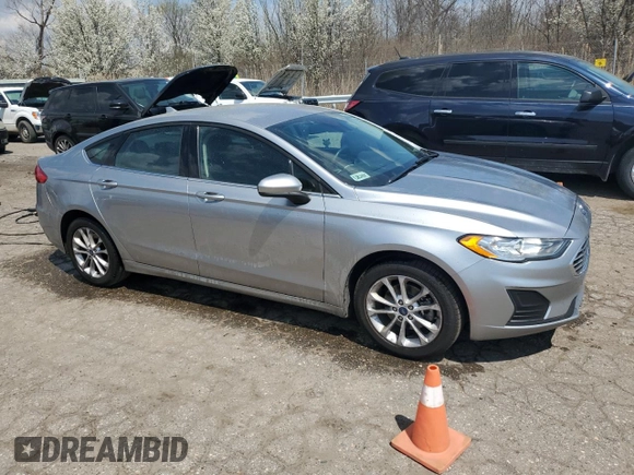 2020 Ford Fusion SE with VIN 3FA6P0HD9LR166802, listed as a Copart auction lot 54242285 with 105,595 mi miles and Clean Title. Bid and sale history available at carsss.com. Image 4.