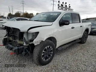 2023 Nissan Titan SV z VIN 1N6AA1ED7PN116504, wystawiony jako Copart lot #77986734 z przebiegiem 31 392 mil mil oraz Szkoda całkowita • Salvage title. Historia ofert i sprzedaży dostępna na DreamBid. Obrazek 1.
