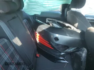 2015 Volkswagen GTI S с VIN 3VWYT7AU1FM044418, выставлен на аукционе Copart как лот 42923245 с пробегом Не указан миль и На запчасти • Non repairable. История ставок и продаж доступна на DreamBid. Изображение 10.