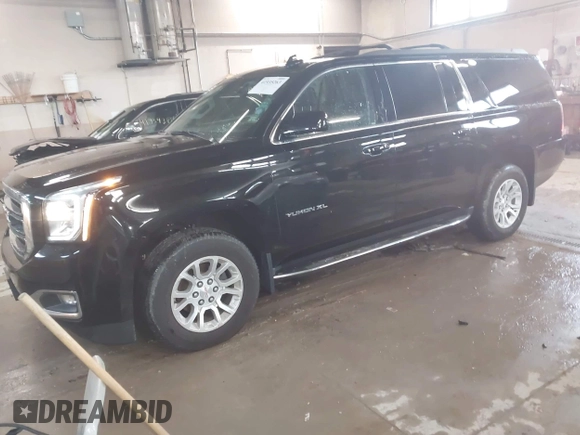 2017 GMC Yukon XL SLT with VIN 1GKS2GKC9HR320853, listed as a IAAI auction lot 41935263 with 83,985 mi miles. Bid and sale history available at carsss.com. Image 2.