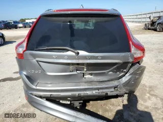 2016 Volvo XC60 T6 Drive-E with VIN YV449MDK8G2787690, listed as a Copart auction lot 38565794 with 115,077 mi miles. Bid and sale history available at carsss.com. Image 6.