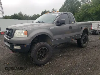 2004 Ford F-150 XL with VIN 1FTRF14W04NA37813, listed as a Copart auction lot 67119574 with Not Provided miles and Salvage Title. Bid and sale history available at carsss.com. Image 1.