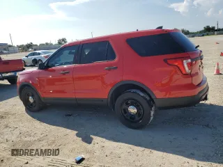 2016 Ford Utility Police Interceptor with VIN 1FM5K8AR9GGB55543, listed as a Copart auction lot 72181274 with 67,539 mi miles and Salvage Title. Bid and sale history available at carsss.com. Image 2.
