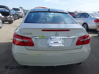 2013 Mercedes-Benz E 350 with VIN WDDKJ5KB1DF197335, listed as a IAAI auction lot 42272831 with 58,092 mi miles and . Bid and sale history available at DreamBid. Image 16.