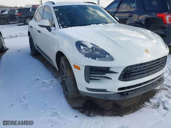 2019 Porsche Macan with VIN WP1AA2A54KLB07978, listed as a IAAI auction lot 41537462 with NaN miles. Bid and sale history available at carsss.com. Image 1.