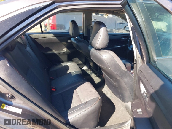 2017 Toyota Camry XLE with VIN 4T1BF1FK1HU311281, listed as a IAAI auction lot 41729435 with 132,488 mi miles. Bid and sale history available at carsss.com. Image 8.