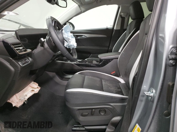2024 Buick Envision Sport Touring with VIN LRBFZPE40RD044847, listed as a Copart auction lot 45391365 with Not Provided miles and Clean Title. Bid and sale history available at carsss.com. Image 7.