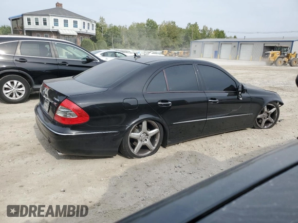 2008 Mercedes-Benz E 550 with VIN WDBUF90XX8B190325, listed as a Copart auction lot 71608824 with 96,962 mi miles and Clean Title. Bid and sale history available at carsss.com. Image 3.