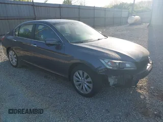 2013 Honda Accord Sdn EX-L with VIN 1HGCR2F80DA098234, listed as a IAAI auction lot 42074052 with 183,567 mi miles. Bid and sale history available at carsss.com. Image 1.