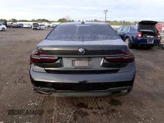 2018 BMW 7 Series 740i xDrive with VIN WBA7E4C57JGV23729, listed as a Copart auction lot 69546442 with 46,216 mi miles. Bid and sale history available at carsss.com. Image 6.