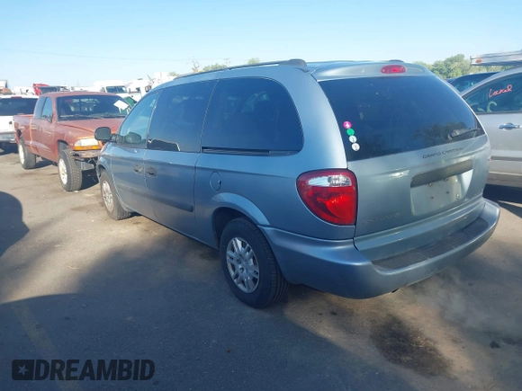 2005 Dodge Caravan with VIN 1D4GP24R35B364412, listed as a IAAI auction lot 42158780 with 228,407 mi miles and . Bid and sale history available at carsss.com. Image 3.