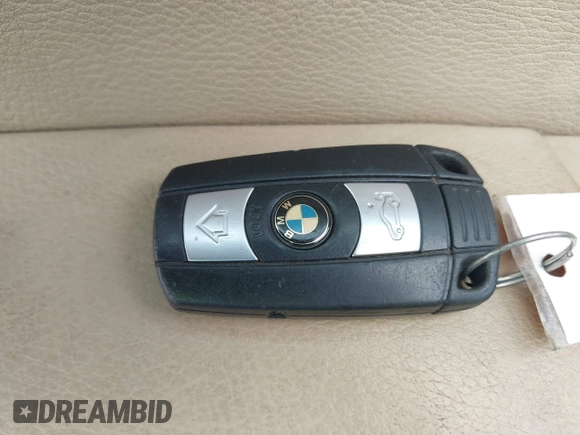 2013 BMW X5 xDrive50i with VIN 5UXZV8C52D0C15272, listed as a IAAI auction lot 42644739 with 169,393 mi miles and . Bid and sale history available at DreamBid. Image 11.