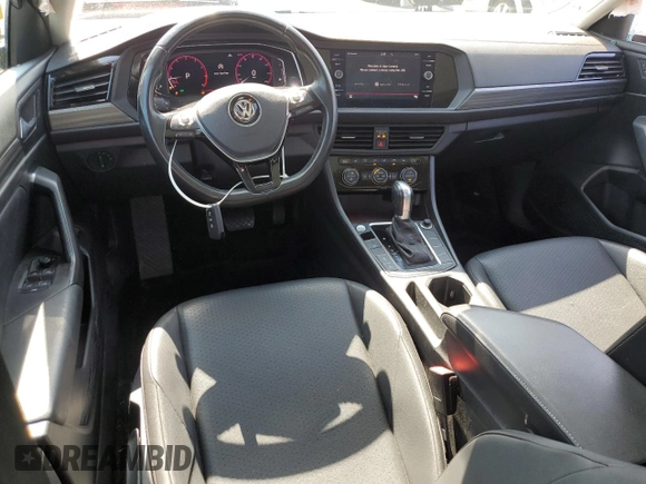 2019 Volkswagen Jetta SEL with VIN 3VWE57BU9KM101597, listed as a Copart auction lot 60262205 with 82,685 mi miles and Salvage title. Bid and sale history available at DreamBid. Image 8.