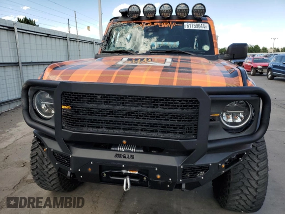 2021 Ford Bronco z VIN 1FMEE5BP9MLA70790, wystawiony jako Copart lot #61759644 z przebiegiem 2 741 mil mil oraz Szkoda całkowita • Salvage title. Historia ofert i sprzedaży dostępna na DreamBid. Obrazek 5.