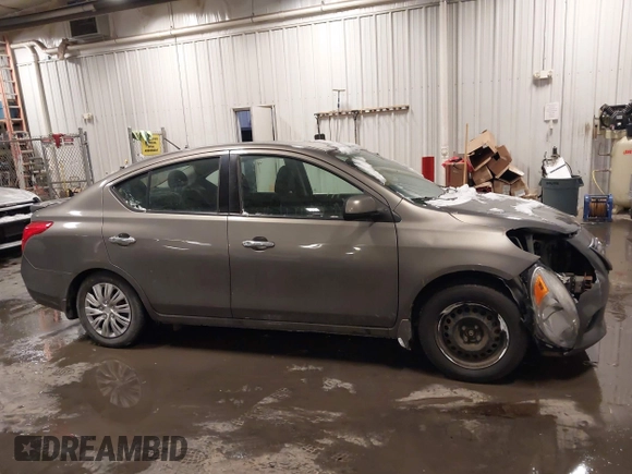 2014 Nissan Versa SV with VIN 3N1CN7AP2EK455471, listed as a IAAI auction lot 41585696 with 167,366 mi miles. Bid and sale history available at carsss.com. Image 13.