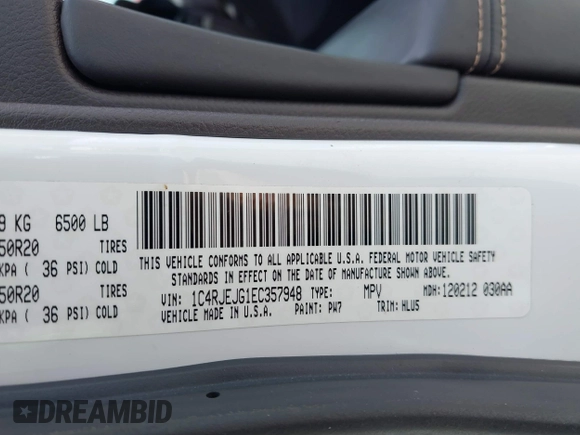 2014 Jeep Grand Cherokee Summit z VIN 1C4RJEJG1EC357948, wystawiony jako IAAI lot #42498652 z przebiegiem 213 715 mil mil oraz . Historia ofert i sprzedaży dostępna na DreamBid. Obrazek 9.