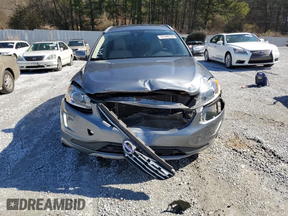 2017 Volvo XC60 Inscription z VIN YV449MRU1H2124487, wystawiony jako Copart lot #47548755 z przebiegiem 79 965 mil mil oraz Szkoda całkowita • Salvage title. Historia ofert i sprzedaży dostępna na DreamBid. Obrazek 5.