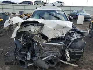 2024 BMW 3 Series M340i xDrive with VIN 3MW49FF09R8E00818, listed as a Copart auction lot 42376645 with 0 mi miles and Salvage Title. Bid and sale history available at carsss.com. Image 5.