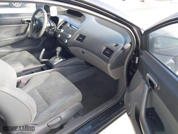 2008 Honda Civic Cpe EX with VIN 2HGFG12858H533923, listed as a IAAI auction lot 41596211 with 143,899 mi miles. Bid and sale history available at carsss.com. Image 5.