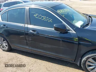 2012 Honda Accord EX z VIN 1HGCP2F71CA086962, wystawiony jako IAAI lot #42005865 z przebiegiem 160 481 mil mil oraz . Historia ofert i sprzedaży dostępna na DreamBid. Obrazek 13.