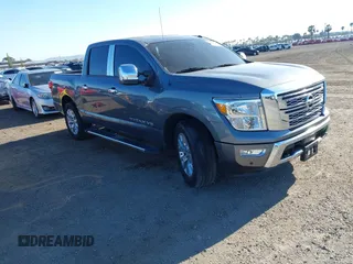 2020 Nissan Titan Platinum Reserve z VIN 1N6AA1EF8LN512582, wystawiony jako IAAI lot #42236611 z przebiegiem 18 375 mil mil oraz . Historia ofert i sprzedaży dostępna na DreamBid. Obrazek 1.