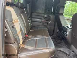 2020 GMC Sierra 3500HD Denali with VIN 1GT49WEY6LF205347, listed as a Copart auction lot 54630605 with 262,762 mi miles and Clean Title. Bid and sale history available at carsss.com. Image 6.
