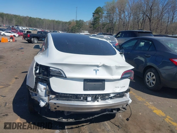 2021 Tesla Model 3 Long Range z VIN 5YJ3E1EB6MF902268, wystawiony jako IAAI lot #41837846 z przebiegiem 37 041 mil mil oraz . Historia ofert i sprzedaży dostępna na DreamBid. Obrazek 15.