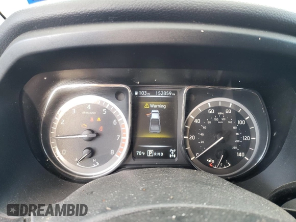 2018 Nissan Titan SV z VIN 1N6AA1EJ3JN548939, wystawiony jako Copart lot #54336555 z przebiegiem 152 859 mil mil oraz Czysty tytuł • Clean title. Historia ofert i sprzedaży dostępna na DreamBid. Obrazek 9.