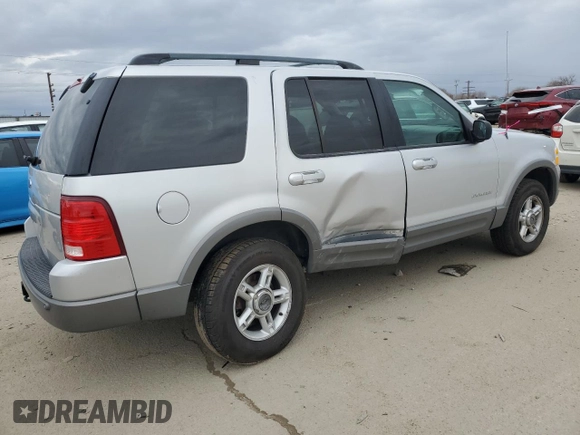 2002 Ford Explorer XLT z VIN 1FMDU63WX2UB87151, wystawiony jako Copart lot #84972404 z przebiegiem 210 571 mil mil oraz Szkoda całkowita • Salvage title. Historia ofert i sprzedaży dostępna na DreamBid. Obrazek 3.