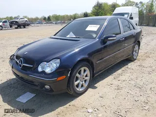 2007 Mercedes-Benz C-Class 3.0L Luxury with VIN WDBRF92H47F855481, listed as a IAAI auction lot 42079994 with 143,427 mi miles. Bid and sale history available at carsss.com. Image 2.