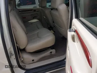2006 Cadillac Escalade EXT z VIN 3GYEK62N46G212572, wystawiony jako IAAI lot #41972296 z przebiegiem 159 861 mil mil oraz . Historia ofert i sprzedaży dostępna na DreamBid. Obrazek 8.