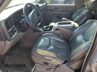 2005 GMC Yukon XL SLT with VIN 1GKFK16Z25J193340, listed as a Copart auction lot 71174814 with 181,732 mi miles and Clean Title. Bid and sale history available at carsss.com. Image 7.
