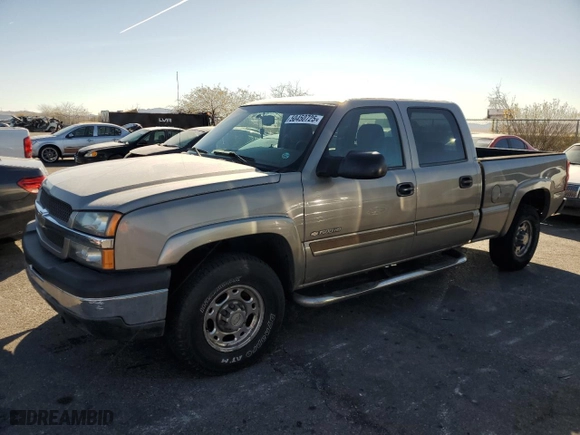 2003 Chevrolet Silverado 1500HD LS with VIN 1GCGK13U63F217521, listed as a Copart auction lot 50450725 with 227,621 mi miles and Clean Title. Bid and sale history available at carsss.com. Image 1.