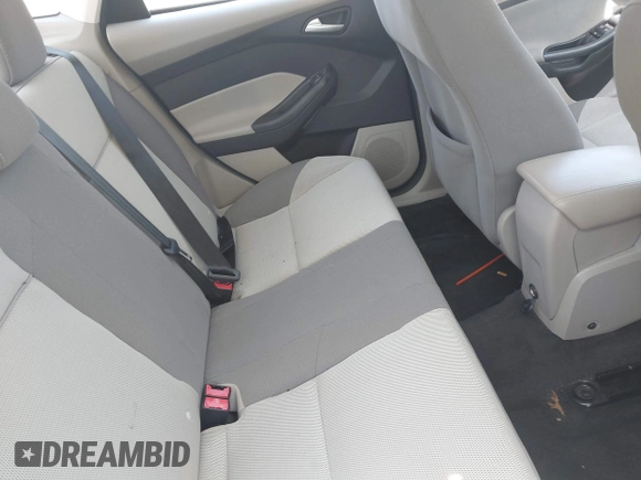 2014 Ford Focus SE with VIN 1FADP3F2XEL120830, listed as a IAAI auction lot 42082905 with 19,128 mi miles and . Bid and sale history available at DreamBid. Image 8.