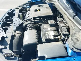 2017 Hyundai Elantra SE with VIN 5NPD84LF5HH172976, listed as a IAAI auction lot 43364998 with 105,014 mi miles and . Bid and sale history available at DreamBid. Image 19.