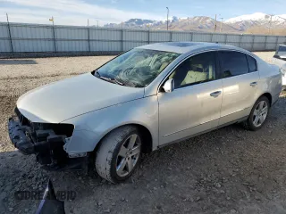 2009 Volkswagen Passat Komfort z VIN WVWJK73C09P041939, wystawiony jako Copart lot #47872065 z przebiegiem 135 286 mil mil oraz Szkoda całkowita • Salvage title. Historia ofert i sprzedaży dostępna na DreamBid. Obrazek 1.