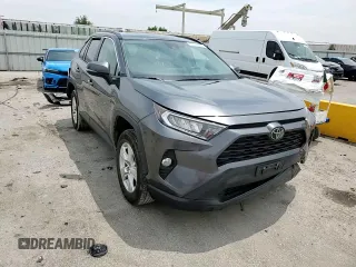 2021 Toyota RAV4 XLE with VIN 2T3W1RFVXMC102648, listed as a Copart auction lot 59706965 with 85,545 mi miles and Salvage title. Bid and sale history available at DreamBid. Image 15.
