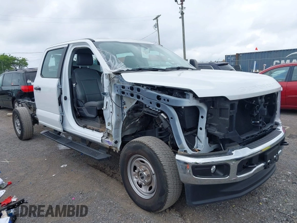 2023 Ford F-250 XL с VIN 1FT7W2BA6PEC73116, выставлен на аукционе IAAI как лот 42595189 с пробегом 15 778 миль миль и . История ставок и продаж доступна на DreamBid. Изображение 14.