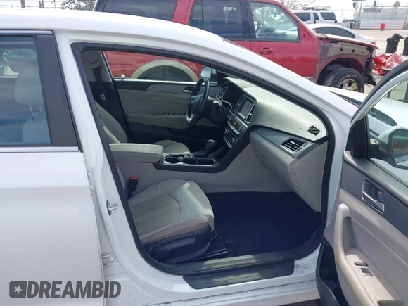 2019 Hyundai Sonata SEL with VIN 5NPE34AF6KH786609, listed as a IAAI auction lot 41561229 with 90,724 mi miles and . Bid and sale history available at DreamBid. Image 5.