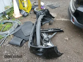2019 Toyota Highlander SE z VIN 5TDJZRFH7KS598809, wystawiony jako Copart lot #56323355 z przebiegiem 275 728 mil mil oraz Szkoda całkowita • Salvage title. Historia ofert i sprzedaży dostępna na DreamBid. Obrazek 13.