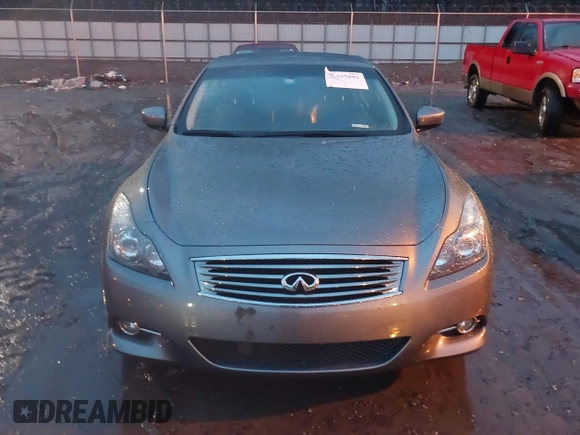 2013 Infiniti G37 Convertible with VIN JN1CV6FE8DM772784, listed as a IAAI auction lot 41367692 with 90,808 mi miles. Bid and sale history available at carsss.com. Image 13.