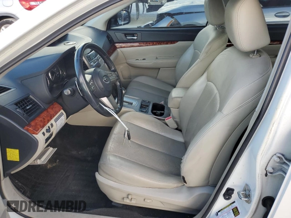 2011 Subaru Legacy Limited with VIN 4S3BMBJ69B3261379, listed as a Copart auction lot 45153055 with 195,904 mi miles and Clean title. Bid and sale history available at DreamBid. Image 7.