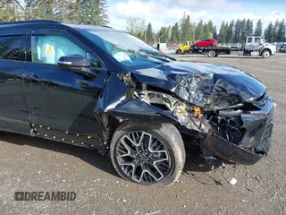 2025 Chevrolet Blazer RS z VIN 3GNKBKRSXSS110026, wystawiony jako IAAI lot #42020659 z przebiegiem 1507 mil mil oraz . Historia ofert i sprzedaży dostępna na DreamBid. Obrazek 6.