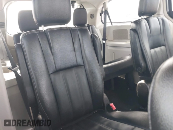 2016 Chrysler Town & Country Touring with VIN 2C4RC1BG0GR173192, listed as a IAAI auction lot 42247573 with 186,187 mi miles and . Bid and sale history available at DreamBid. Image 8.