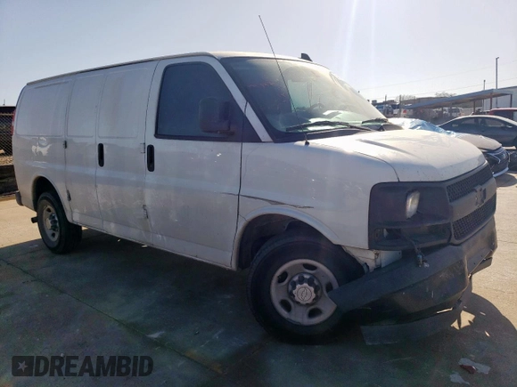 2017 Chevrolet Express Cargo z VIN 1GCWGAFF4H1221811, wystawiony jako Copart lot #50189005 z przebiegiem 155 154 mil mil oraz Szkoda całkowita • Salvage title. Historia ofert i sprzedaży dostępna na DreamBid. Obrazek 4.