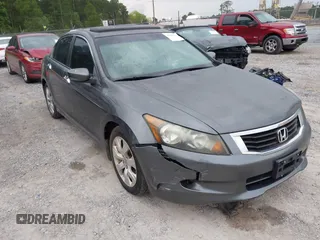 2010 Honda Accord EX-L z VIN 1HGCP3F83AA015323, wystawiony jako IAAI lot #42232579 z przebiegiem 182 695 mil mil oraz . Historia ofert i sprzedaży dostępna na DreamBid. Obrazek 1.