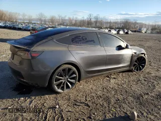 2020 Tesla Model 3 Performance z VIN 5YJ3E1EC9LF742555, wystawiony jako Copart lot #80116864 z przebiegiem 51 544 mil mil oraz Szkoda całkowita • Salvage title. Historia ofert i sprzedaży dostępna na DreamBid. Obrazek 3.