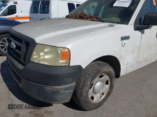 2008 Ford F-150 XL z VIN 1FTRF122X8KB62714, wystawiony jako IAAI lot #42680569 z przebiegiem 132 846 mil mil oraz . Historia ofert i sprzedaży dostępna na DreamBid. Obrazek 6.